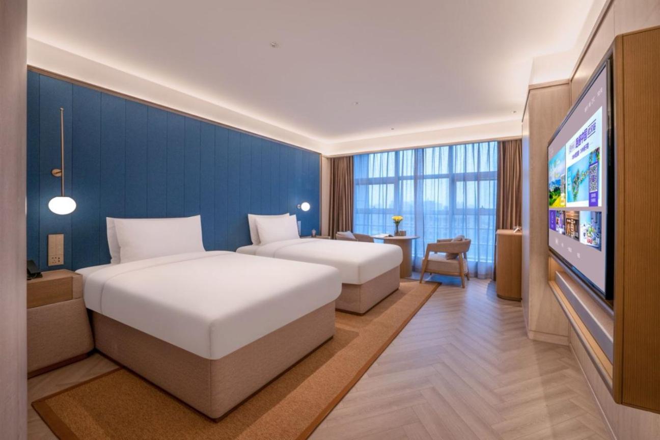 Orange Crystal Anting Hotel 4*